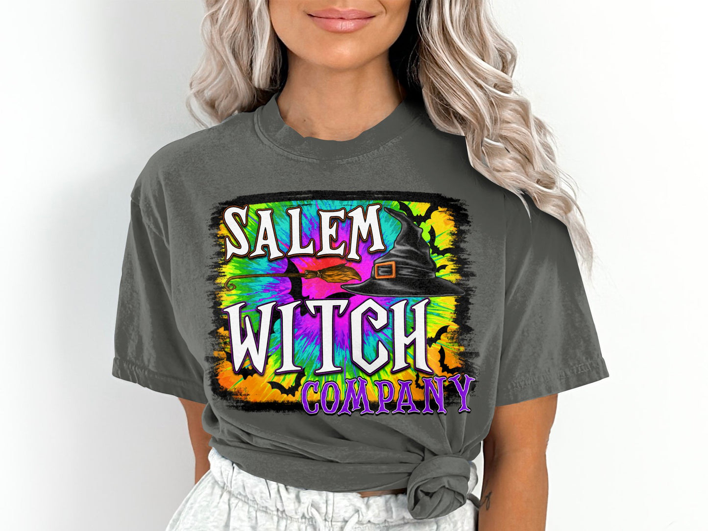Women's Salem Witch Halloween T-Shirt