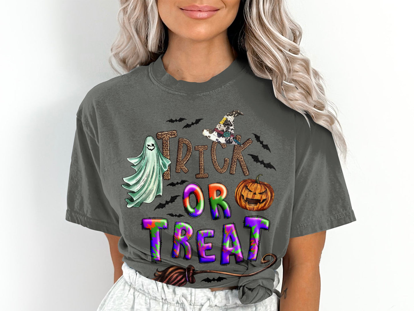 Women's Trick or Treat Halloween T-Shirt