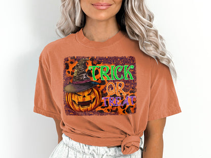 Women's Trick or Treat Pumpkin Witch Hat T-Shirt