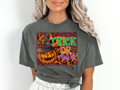 Women's Trick or Treat Pumpkin Witch Hat T-Shirt