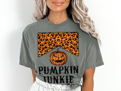 Women's Pumpkin Junkie  Halloween Funny T-Shirt