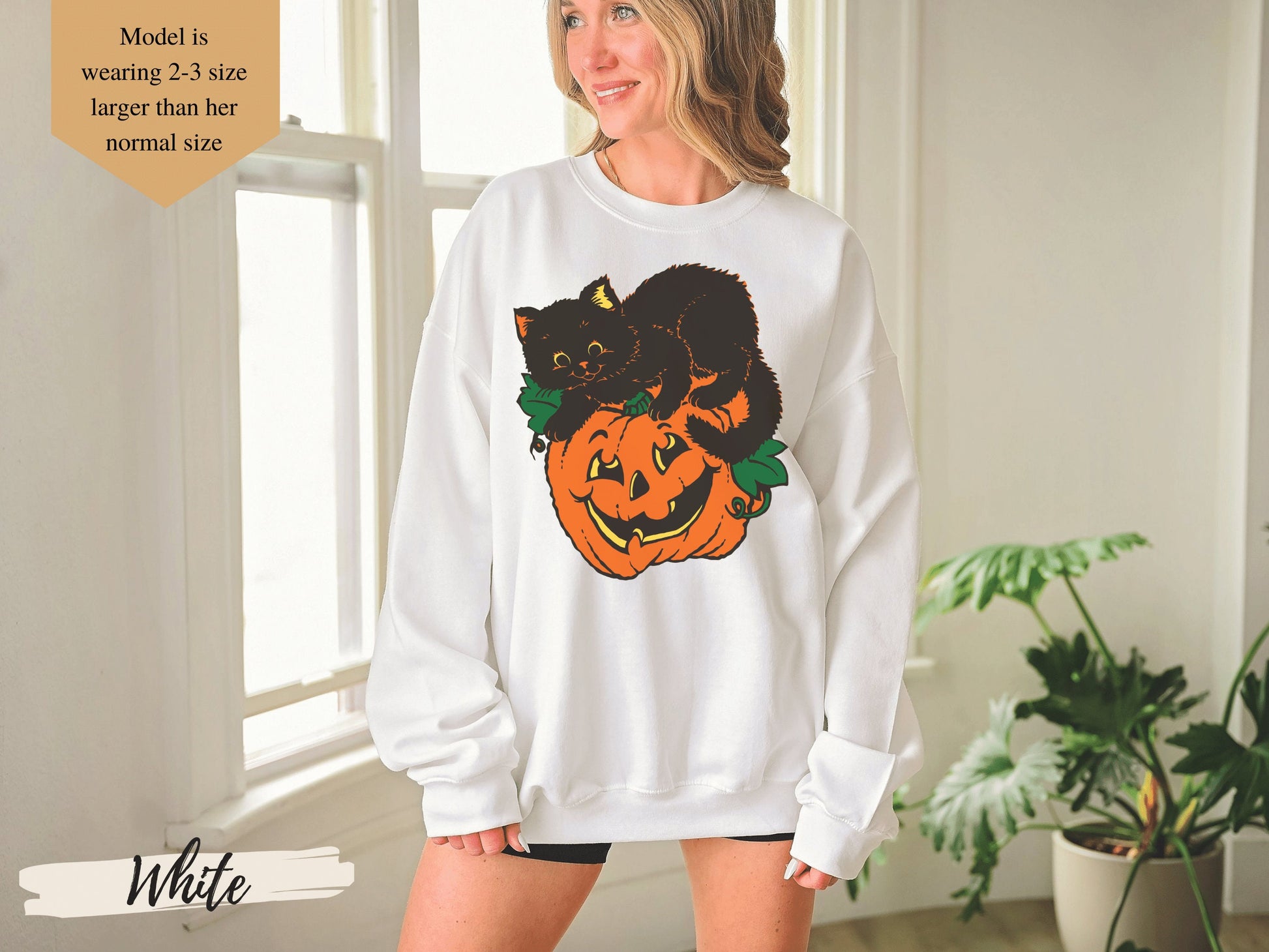 Black Cat Halloween Sweatshirt - Mardonyx Sweatshirt Sand / Small