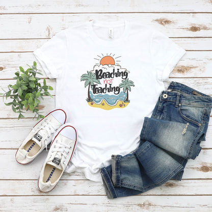 Beaching Not Teaching T-Shirt, Beach Vacation Tee, Teacher Gift, Funny Teacher Shirt, Teacher Appreciation Gift, Elementary School - Mardonyx T-Shirt